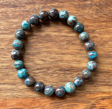 Dyed Crazy Agate Bracelet