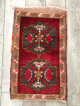Bishop 33x20”