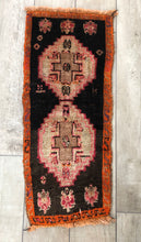 Jesse 37x16”